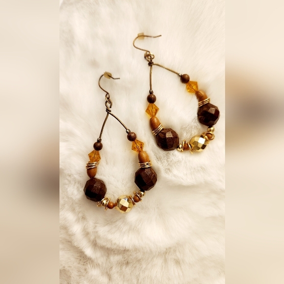 Beaded Earrings - Picture 4 of 5